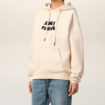 ami (Unisex) Ami Paris Croche Hoodie – White Cream