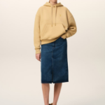 ami (Unisex) Gold Adc Hoodie – Sand