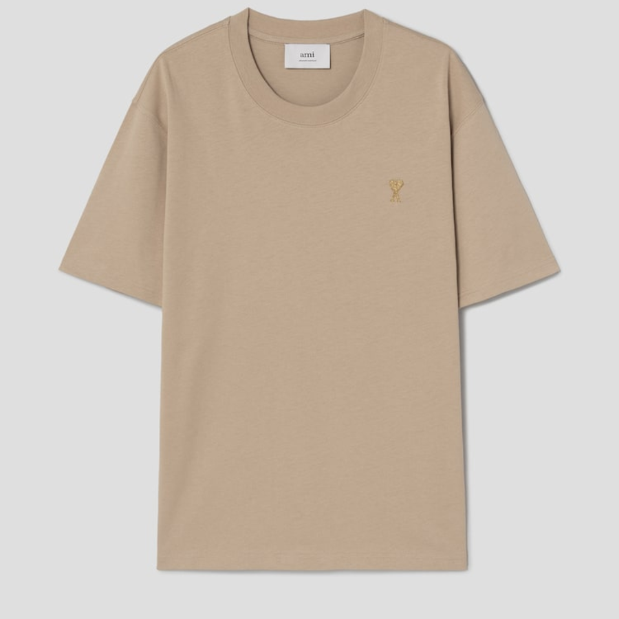 ami (Unisex) Gold Adc T-shirt – Sand