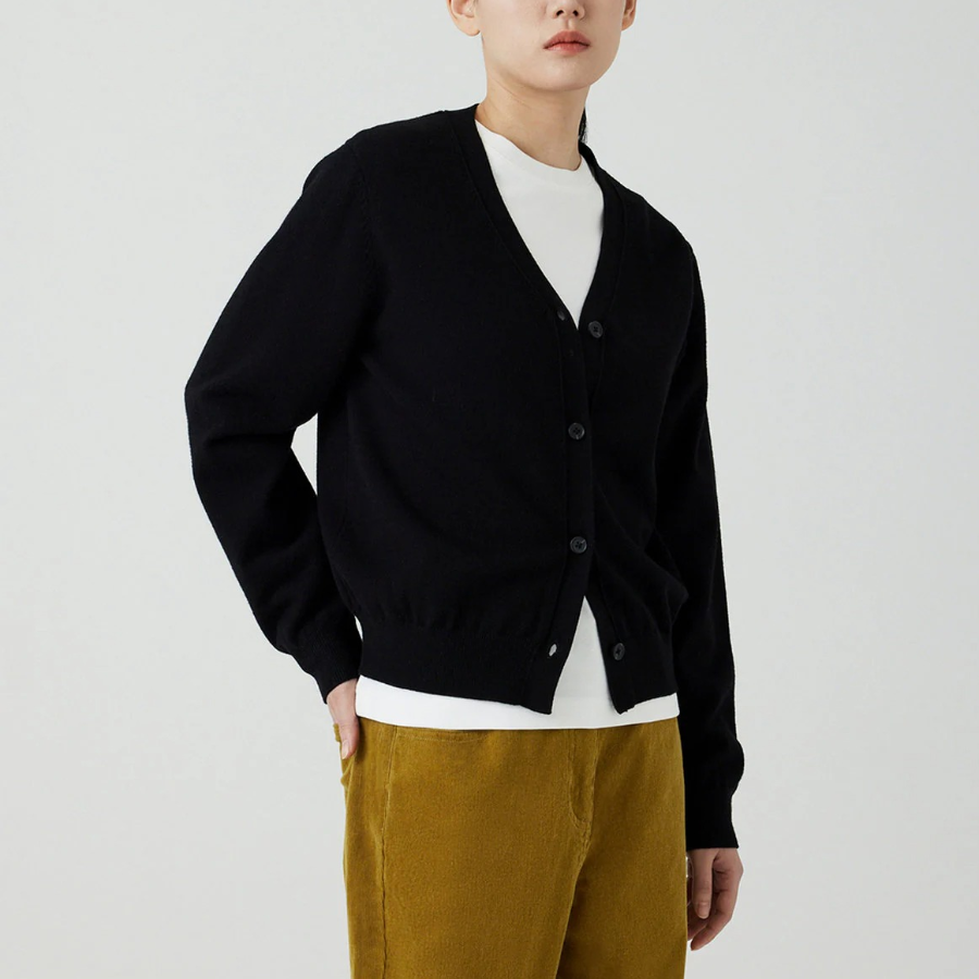 JAJU V-Neck Cardigan – Black