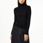 JAJU Ribbed Turtleneck Knit – Black