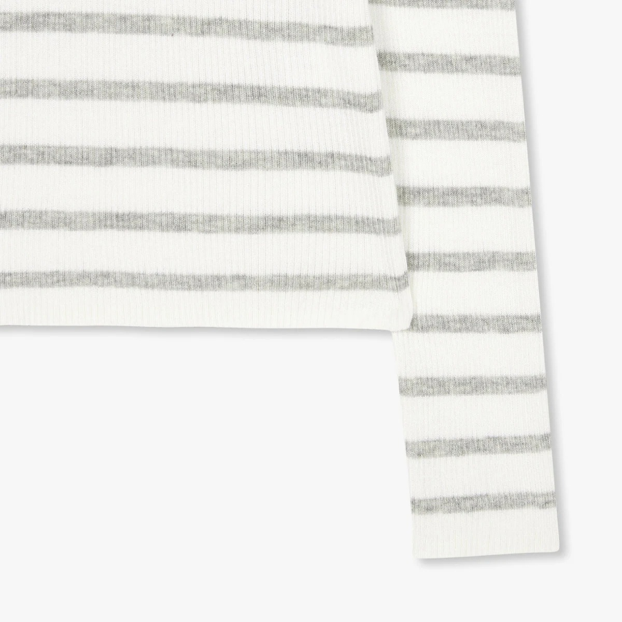 JAJU Ribbed Turtleneck Knit – Light Grey