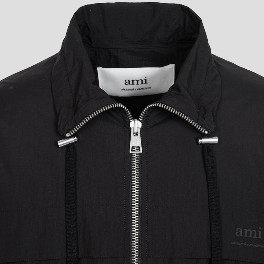 AMI (Unisex) Ami Zipped Windbreaker – Black