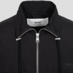 AMI (Unisex) Ami Zipped Windbreaker – Black