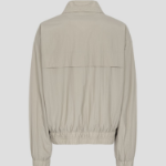 AMI (Unisex) Ami Zipped Windbreaker – Beige