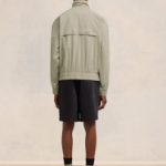 AMI (Unisex) Ami Zipped Windbreaker – Beige