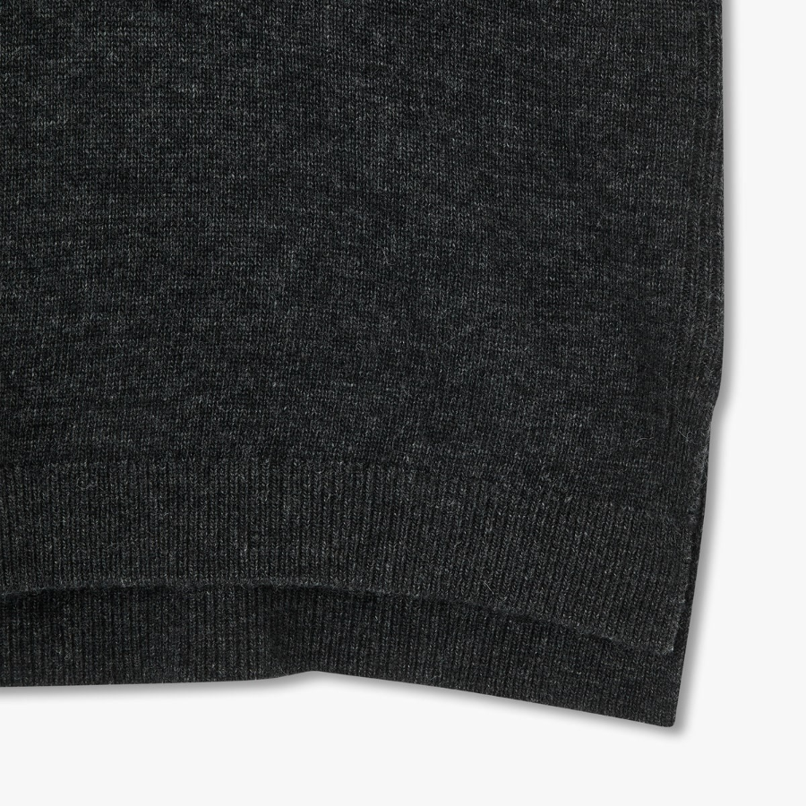 JAJU Merino Wool V-Neck Knit Vest – Charcoal