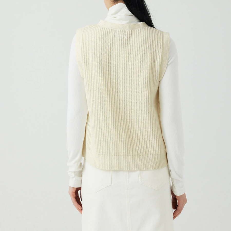 JAJU Round Neck Button Vest – Ivory