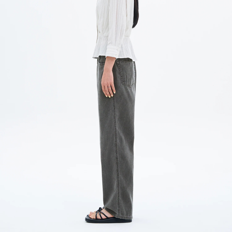 Pigment Banding Straight Denim — Gray