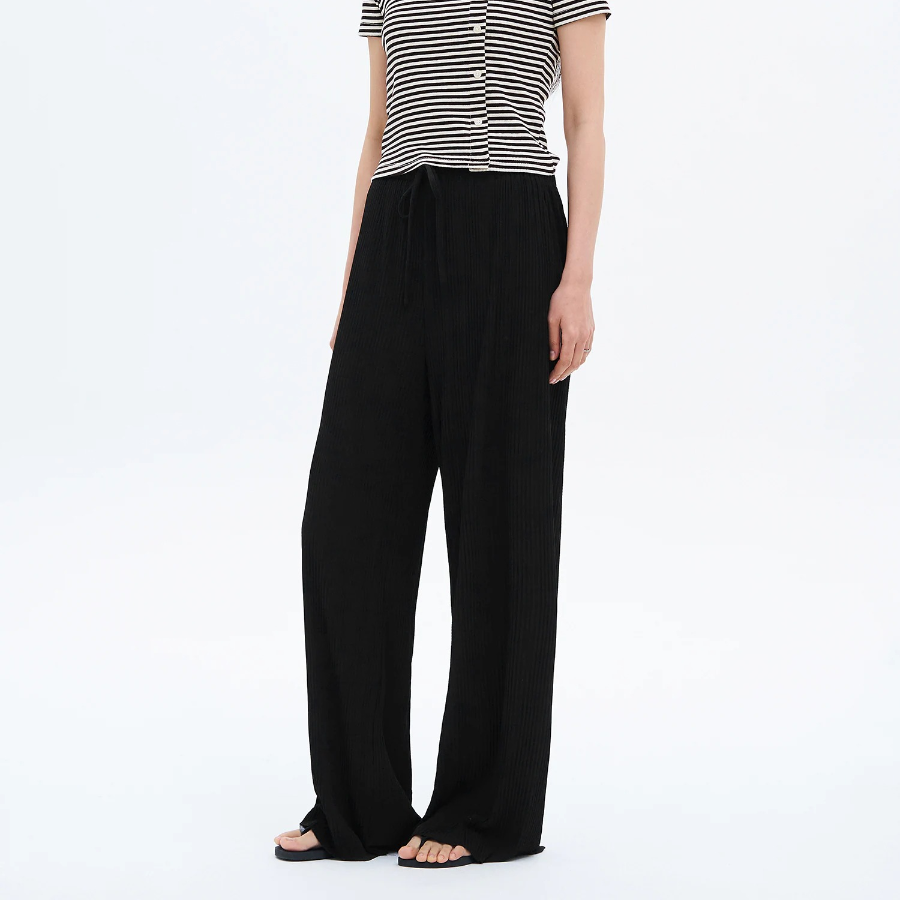 Pleated Easy Banding Pants — Black