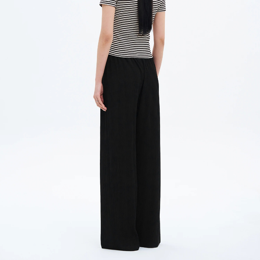 Pleated Easy Banding Pants — Black