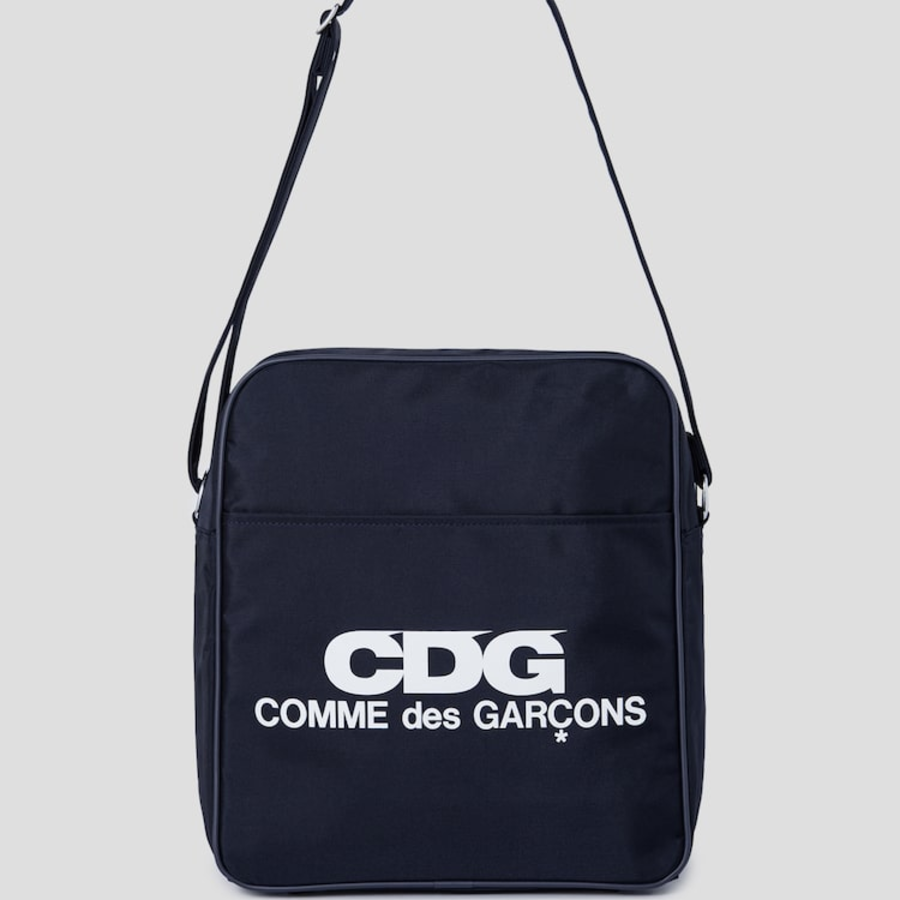 CDGCDGCDG Shoulder Bag (Medium) – Navy