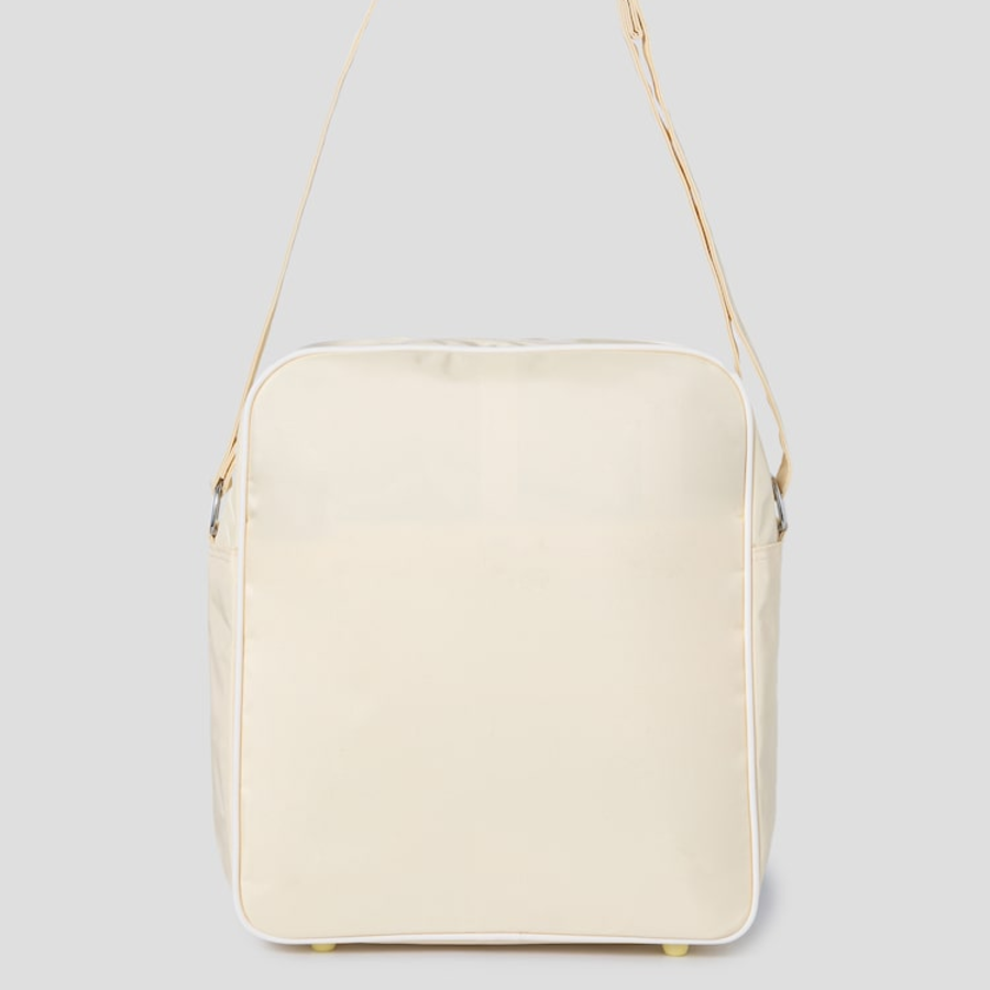 CDGCDGCDG Shoulder Bag (Medium) – White