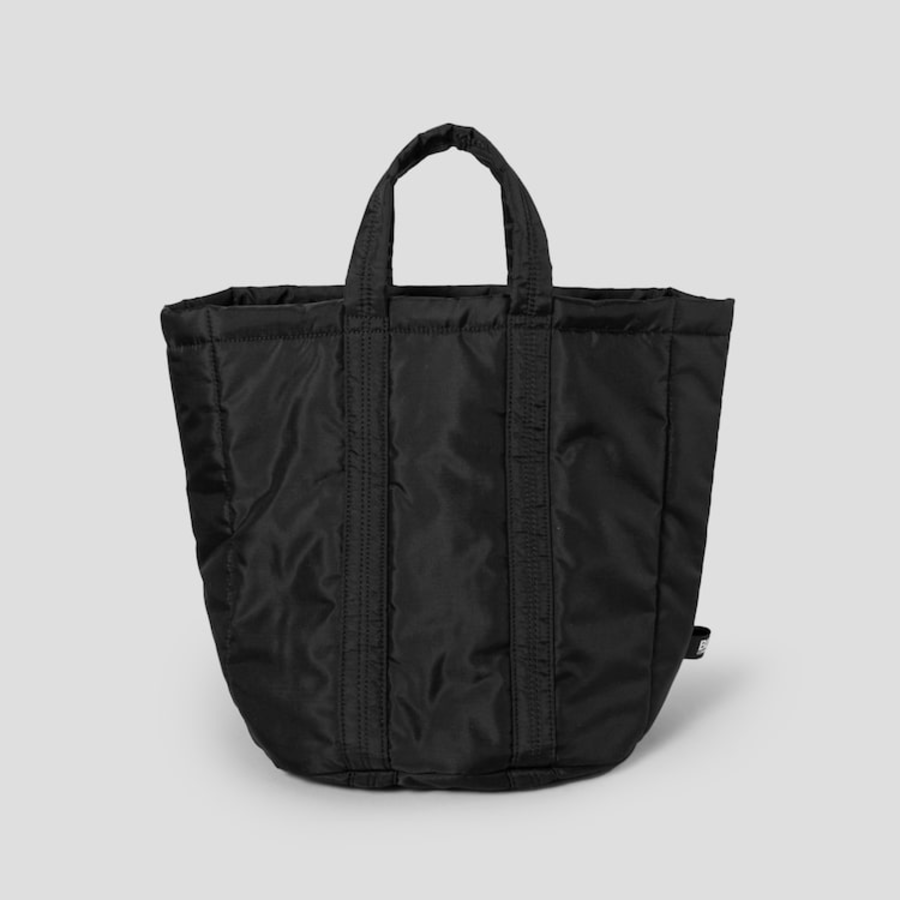 COMME des GARÇONS BLACK (Unisex) Padded Nylon Taffeta Bag – Black
