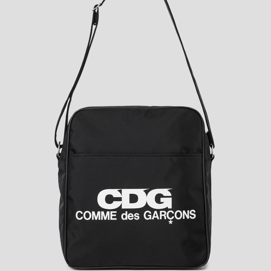 CDGCDGCDG Shoulder Bag (Medium) – Black