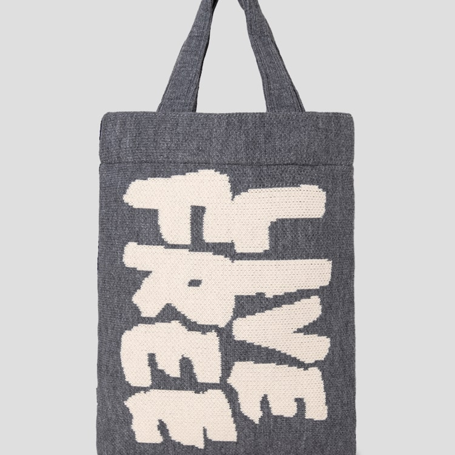 COMME des GARÇONS SHIRT (Men) Jacquard Knit Bag Live Free – Grey