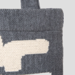 COMME des GARÇONS SHIRT (Men) Jacquard Knit Bag Live Free – Grey