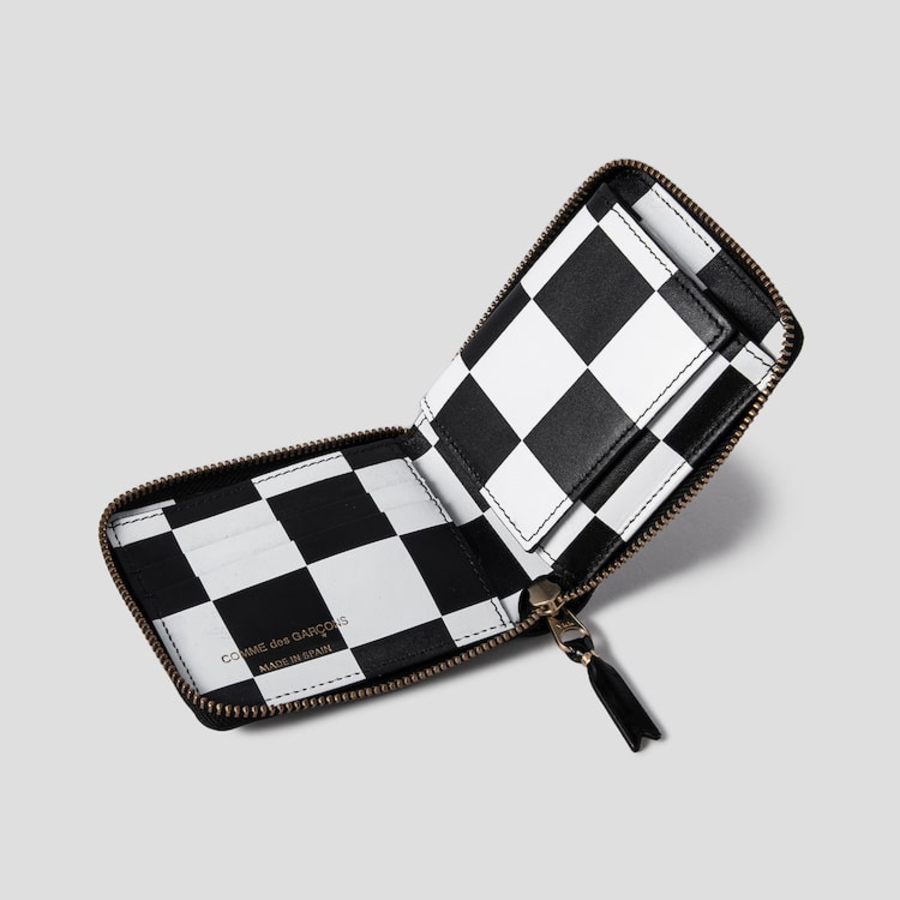 WALLET COMME DES GARCONS (Unisex) Classic Inside Checkerboard Print Mini Square Wallet – Black