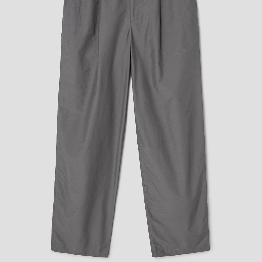 Theory Men Soft Lawn Pleated Pants - Carbon