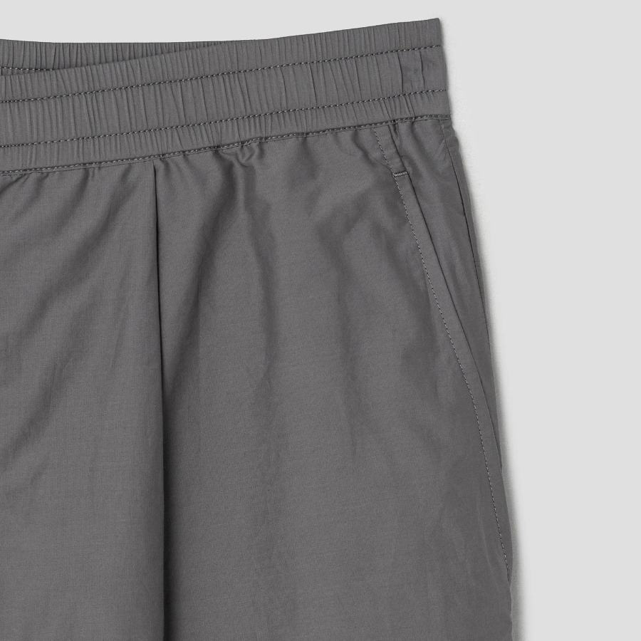 Theory Men Soft Lawn Pleated Pants - Carbon