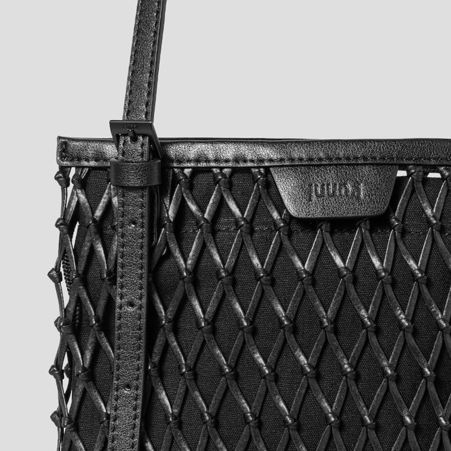 JUUN.J Mesh Leather Weaving Shoulder Bag – Black