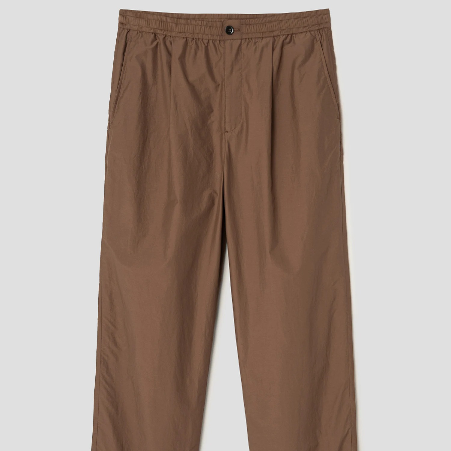 Theory Men Soft Lawn Pleated Pants - Deep Tobacco
