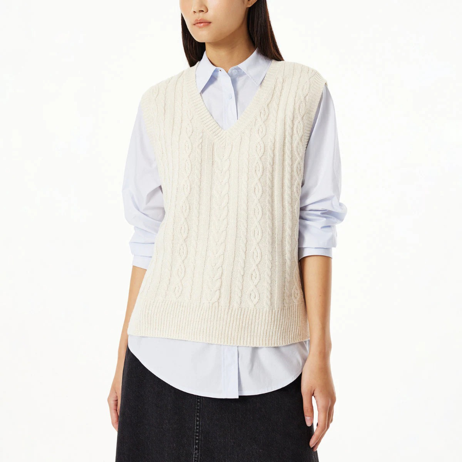 JAJU V-Neck Cable Vest – Beige