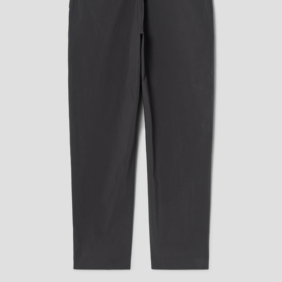 Theory Men Perform Poplin Hunter Pants - Dark Grey