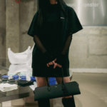 JUUN.J [Seongsu Edition] Monster Trapeze Bag – Black