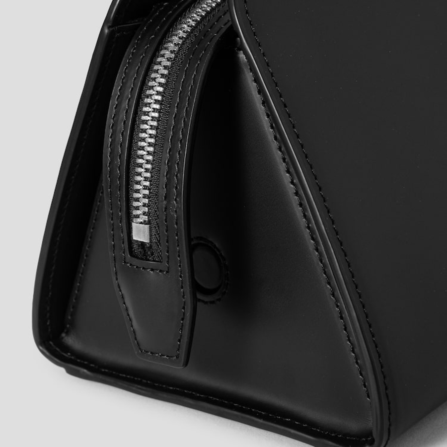 JUUN.J [Seongsu Edition] Monster Trapeze Bag – Black