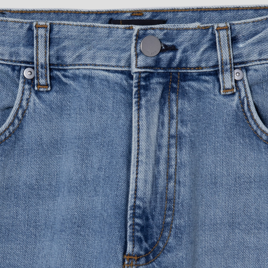 Theory Men Beryl Denim Viggo Jeans - LT Indigo Sand Whiskers