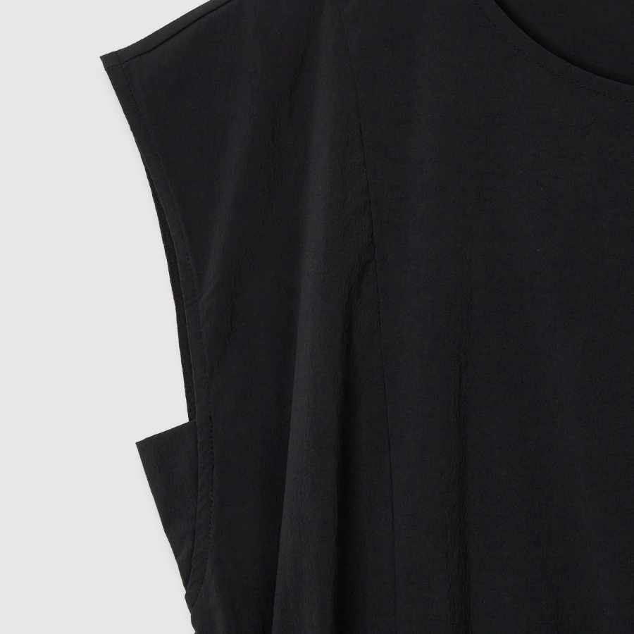 JAJU Sagasag Shirring Sleeveless Dress – Black