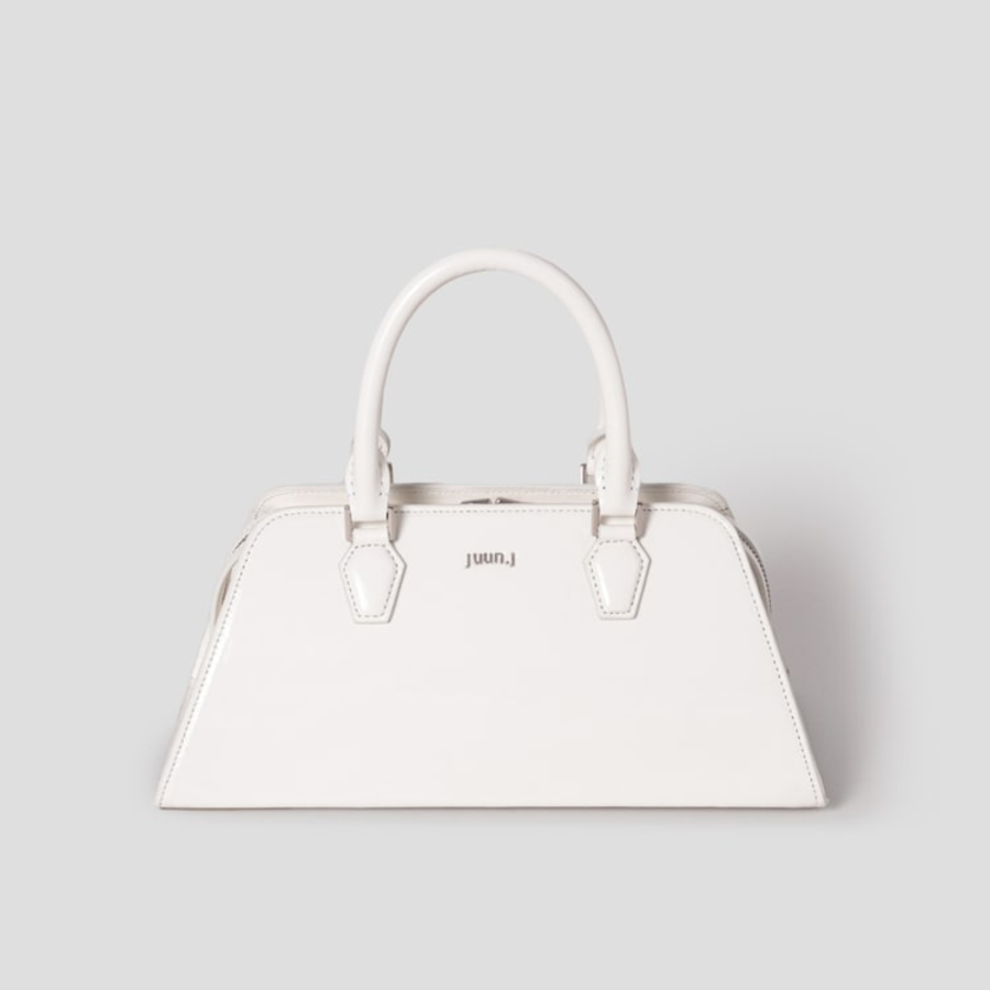 JUUN.J [Seongsu Edition] Monster Trapeze Mini Bag – Ivory