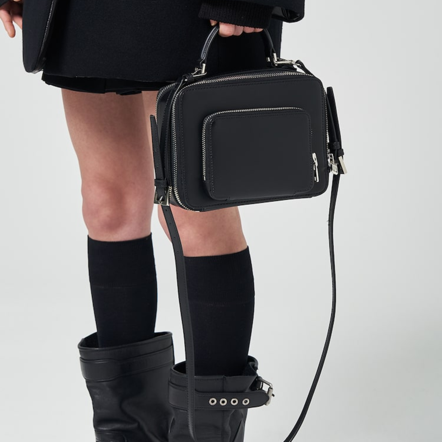 JUUN.J Monster Square Medium Bag – Black