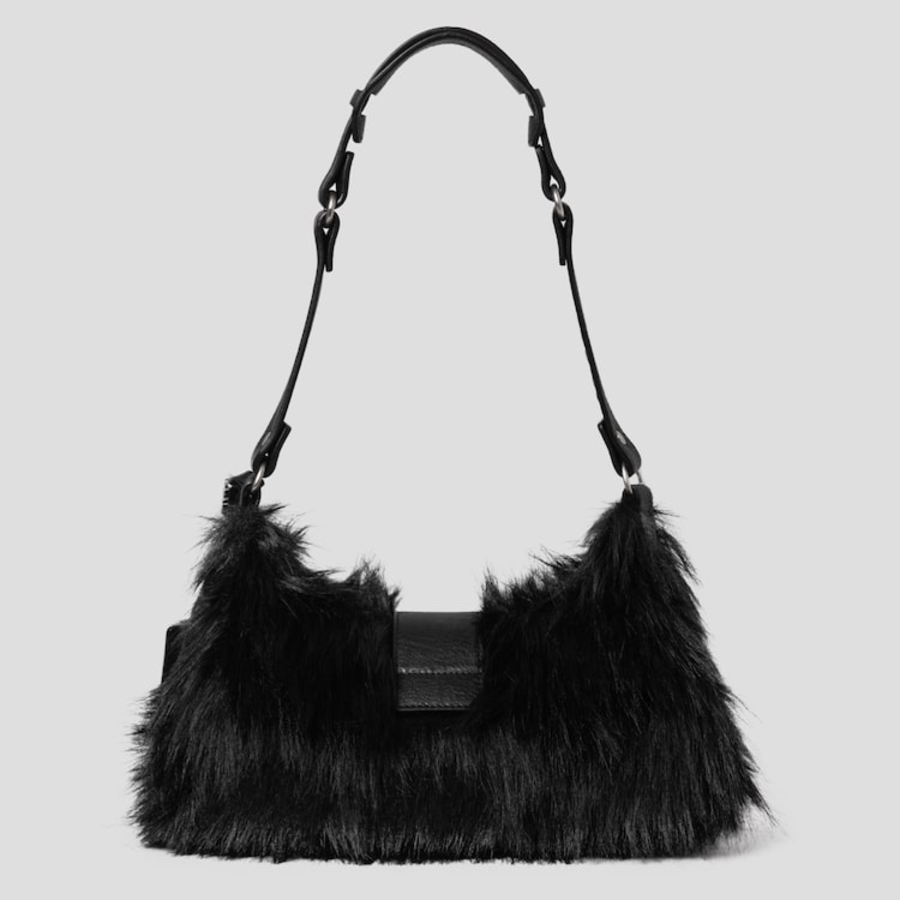 JUUN.J MONROE Faux Fur Shoulder Bag – Black