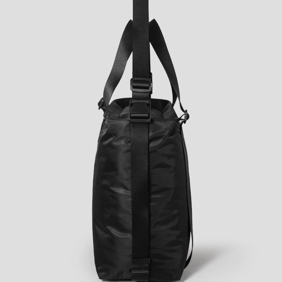 JUUN.J MA-1 Two-Way Flight Bag – Black
