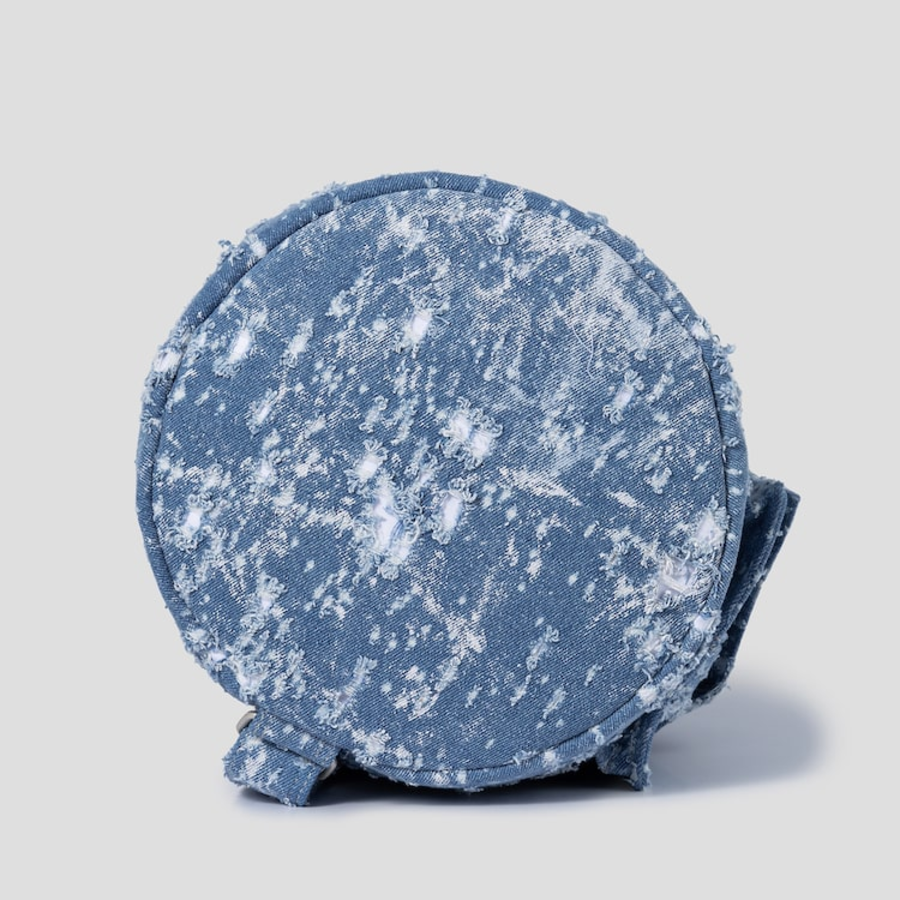 JUUN.J [CORE] Damaged Denim Duffel Bag – Sky Blue