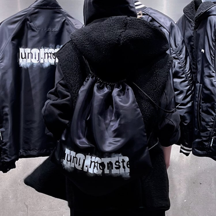 JUUN.J [Seongsu Edition] Unisex Nylon Gym Sack – Black