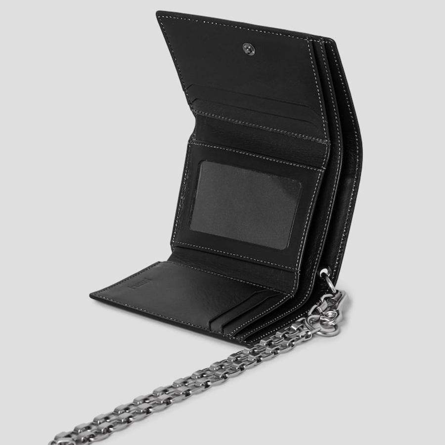 JUUN.J Chain Detail Trifold Wallet – Black