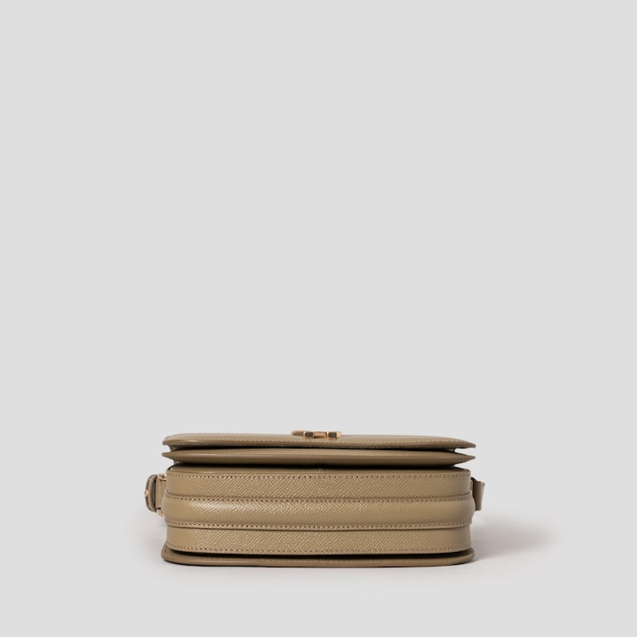 ami (Unisex) Paris Paris Bag – Havana