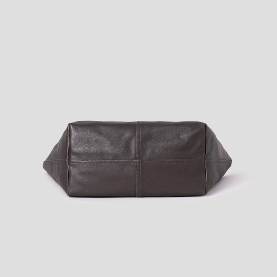 ami (Unisex) Midi Tote Bag – Olive