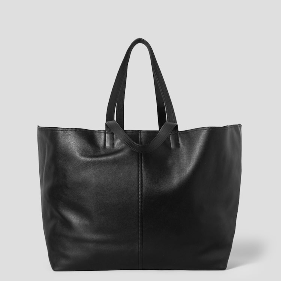 ami (Unisex) Midi Maxi Tote Bag – Black