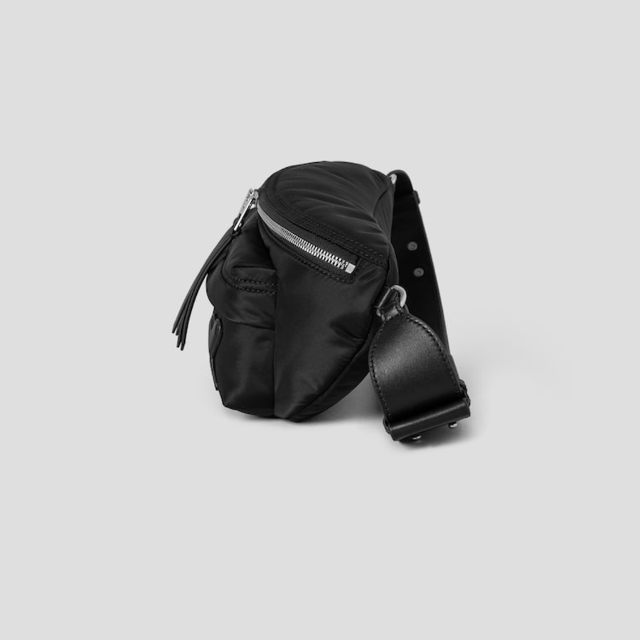 ami (Unisex) ADC Bum Bag – Black