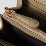 ami (Unisex) Paris Paris Compact Wallet – Havana