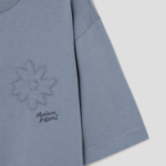 Maison Kitsune Men Crafted Daisy Oversize Tee-Shirt - Zinc Grey