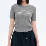8 seconds Text Embroidery Cable Short Sleeve Pullover — Light Grey