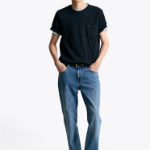 TOMMY HILFIGER [Official Headquarters] Solid Pocket T-Shirt