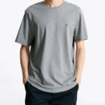 TOMMY HILFIGER [Official Headquarters] Light Interlock T-Shirt
