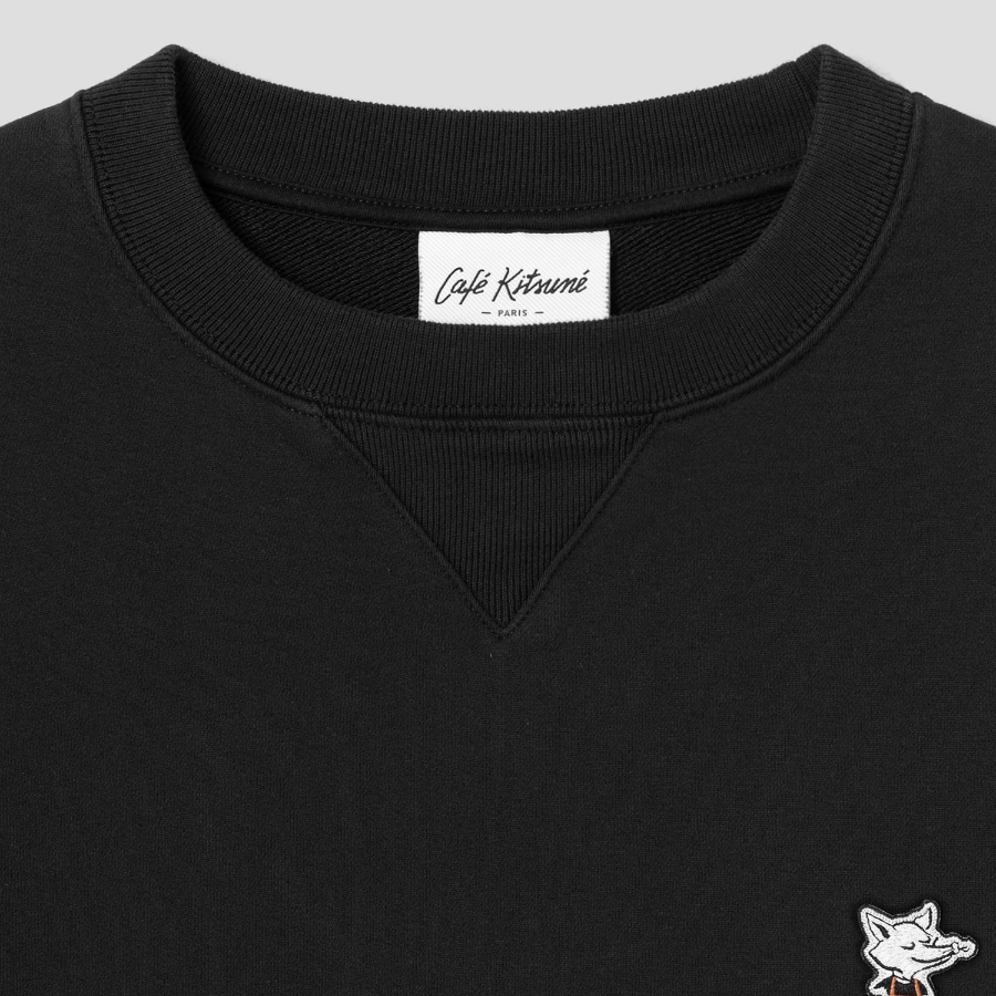 Maison Kitsune Unisex Barista Fox Patch Regular Sweatshirt - Black