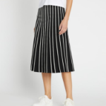 TORY BURCH Pleated Tech Knit Skirt – Black / New Ivory